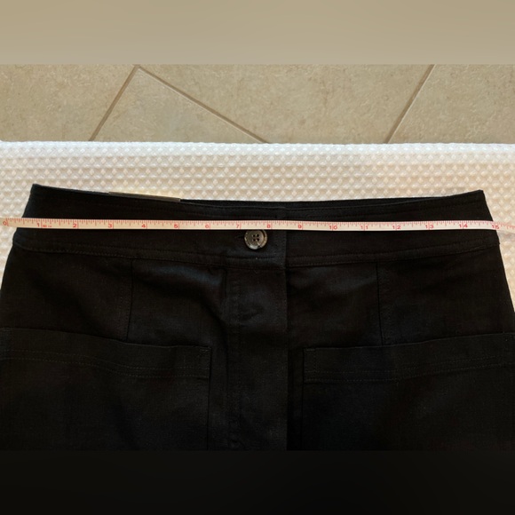 NWT Banana Republic Black Mini Skirt Classic Style (1-028) - Picture 3 of 7